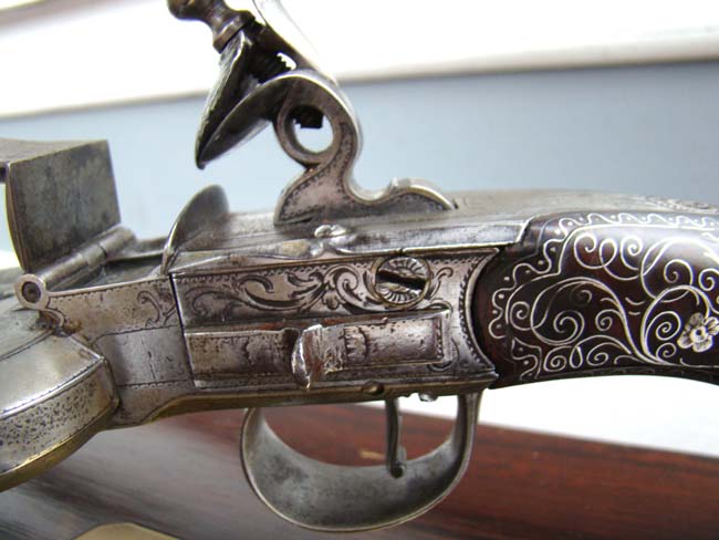 An exceedingly rare and possibly unique 5 barreled “Duckfoot“ pistol made by Joseph Bunney circa 1776 — image 5
